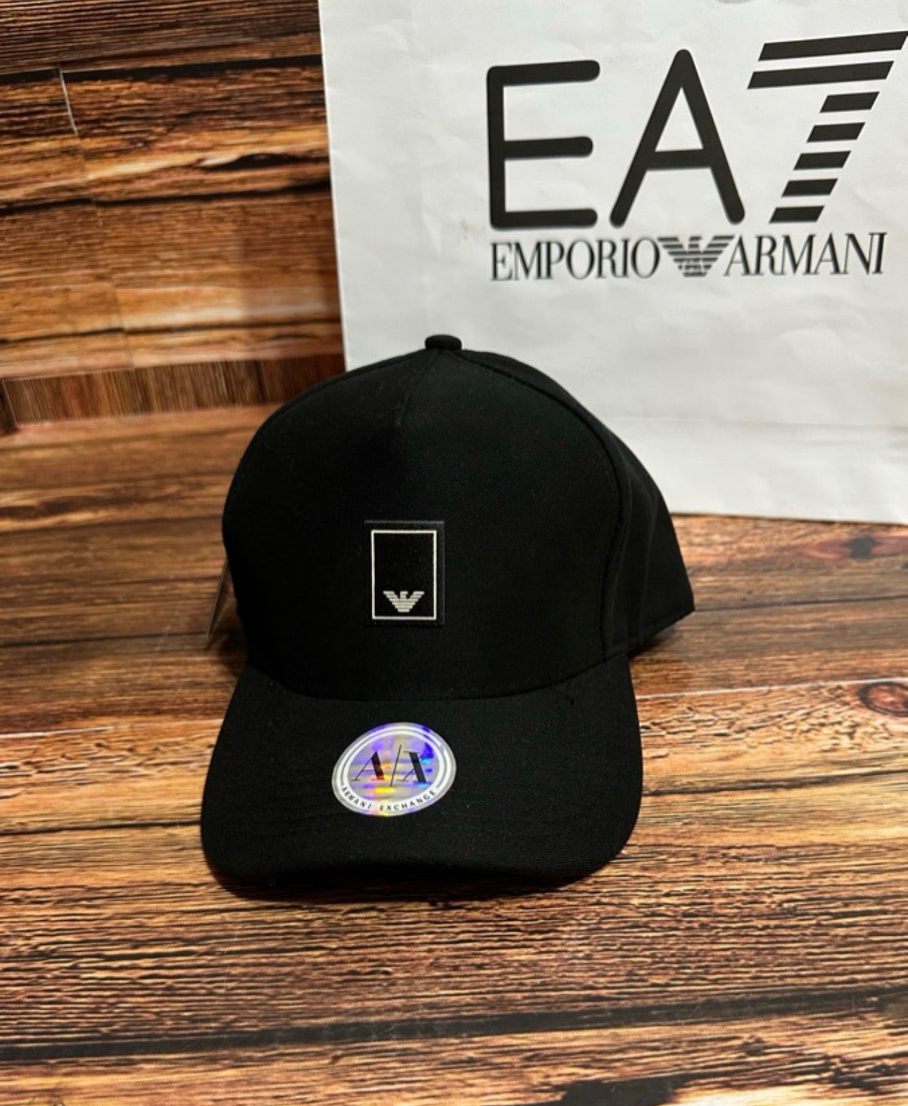 Boné Empório Armani