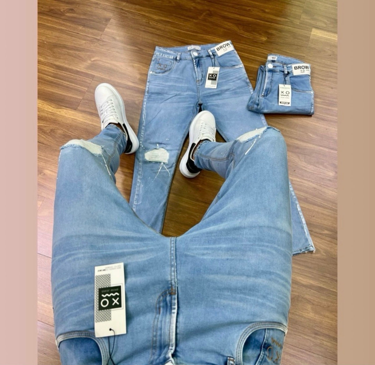 Calça Jeans Modelo Jogador