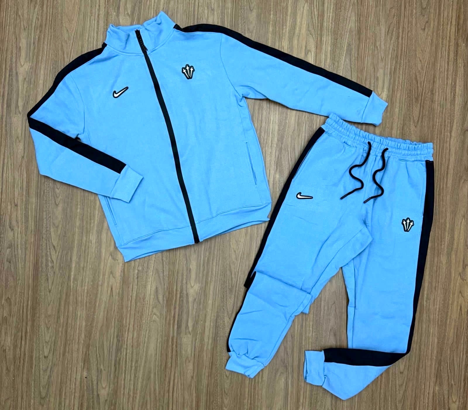 CONJUNTO NIKE NOCTA