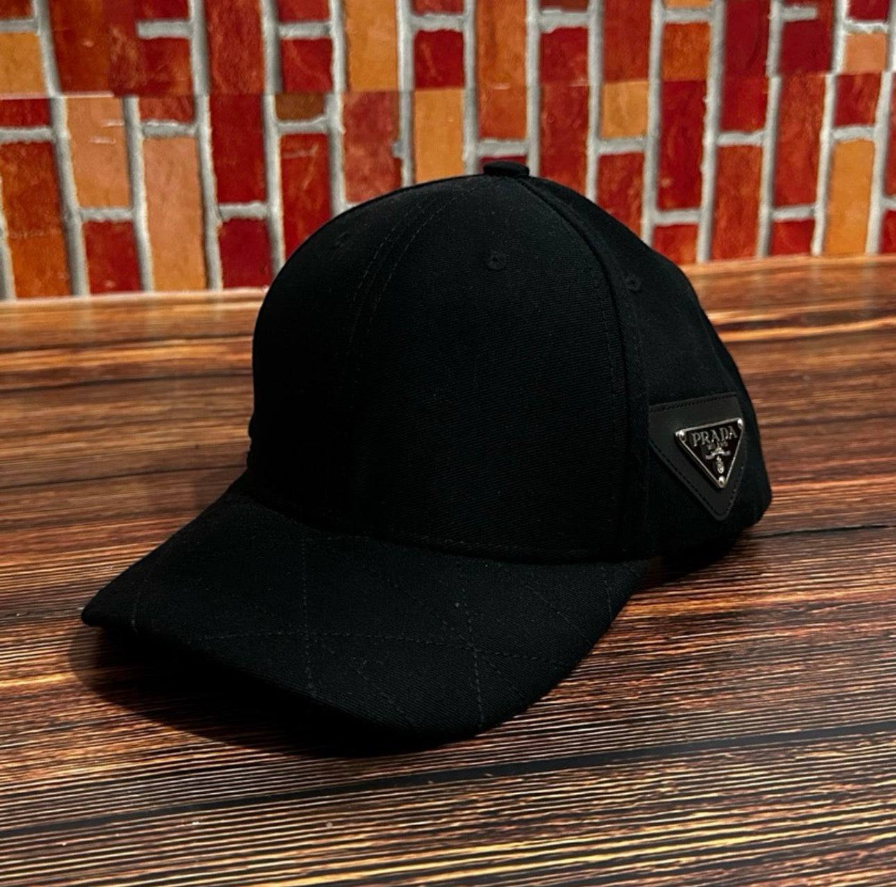 Boné Prada
