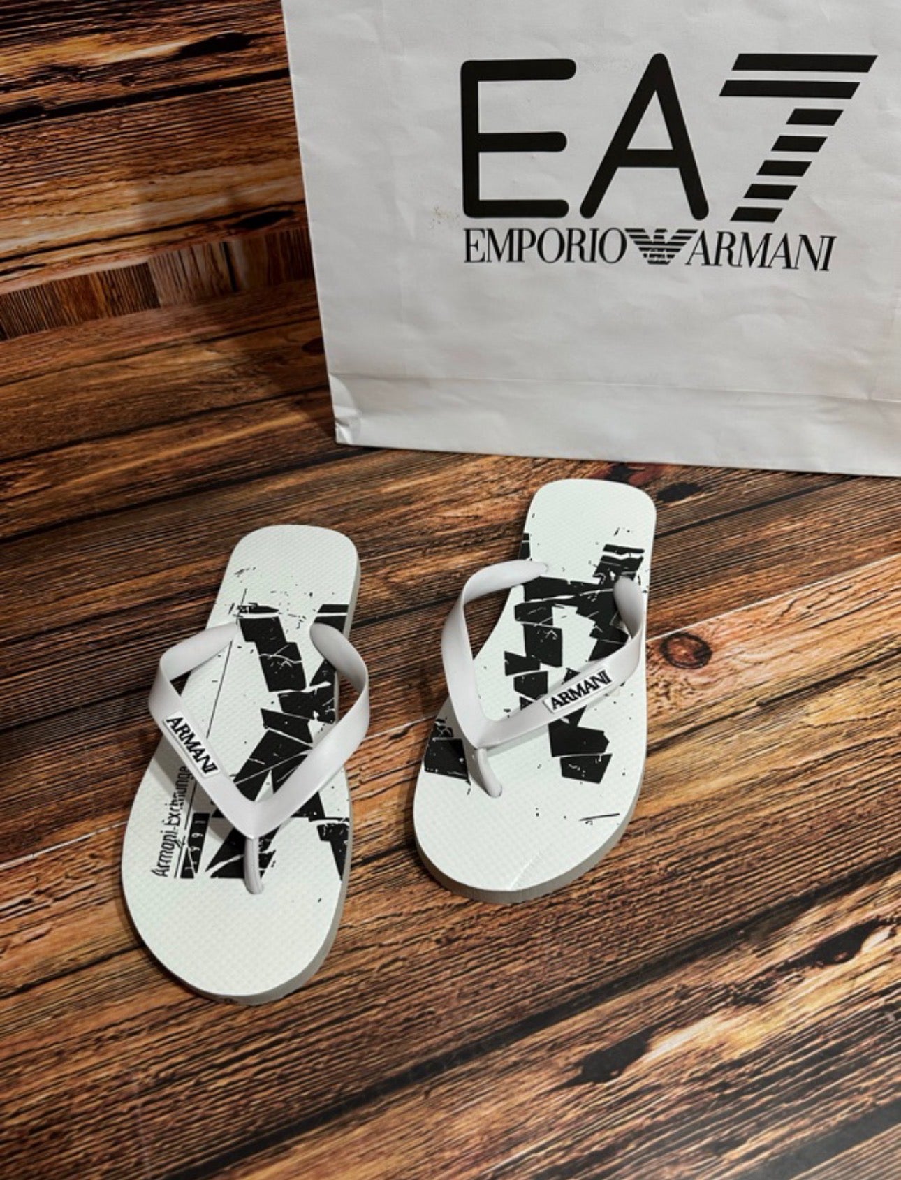 Chinelo Armani Exchange