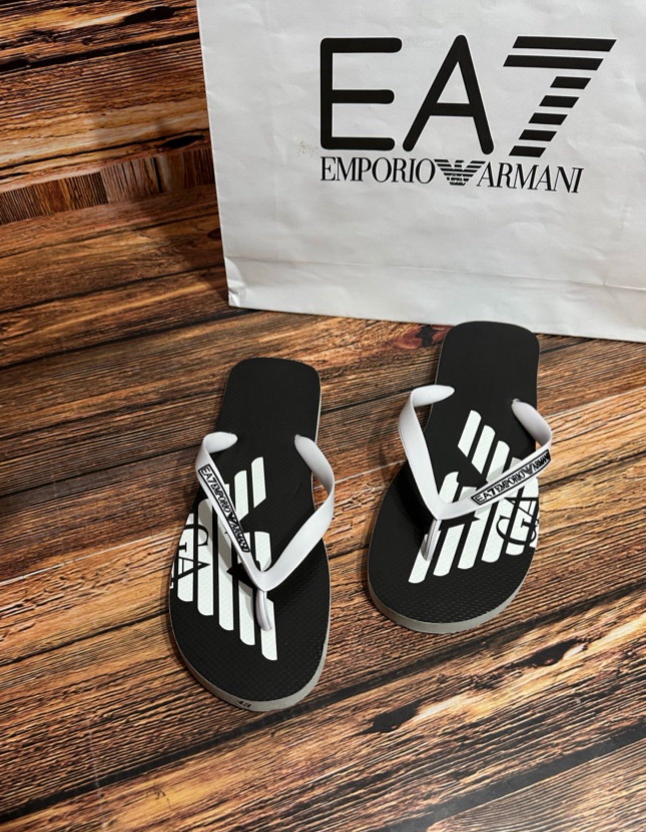 Chinelo Armani Exchange