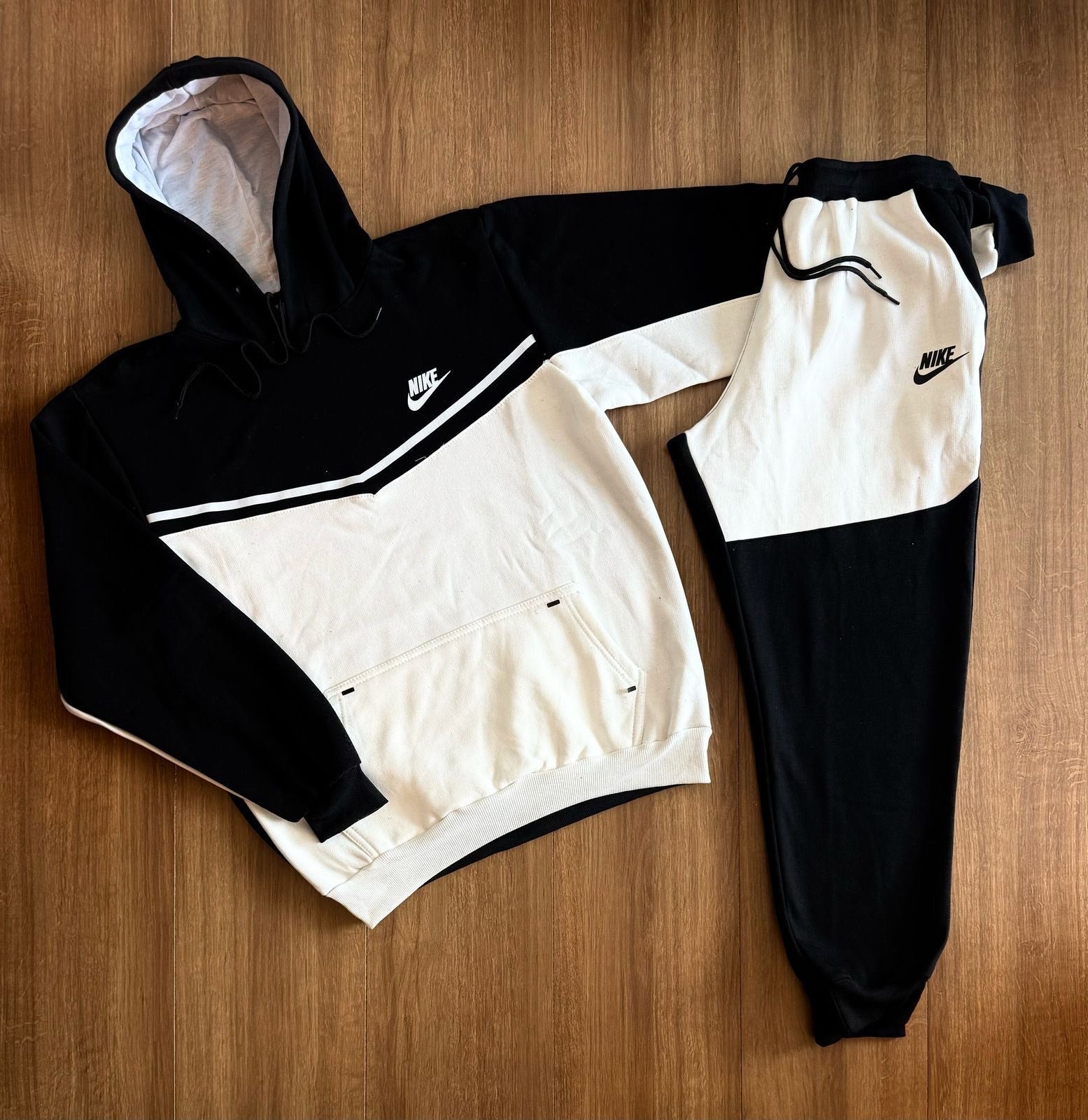 CONJUNTO NIKE